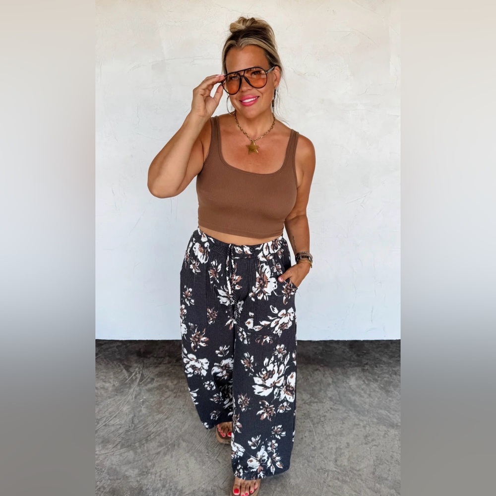 Blakeley Haddie Floral Wide Leg Pants in Black